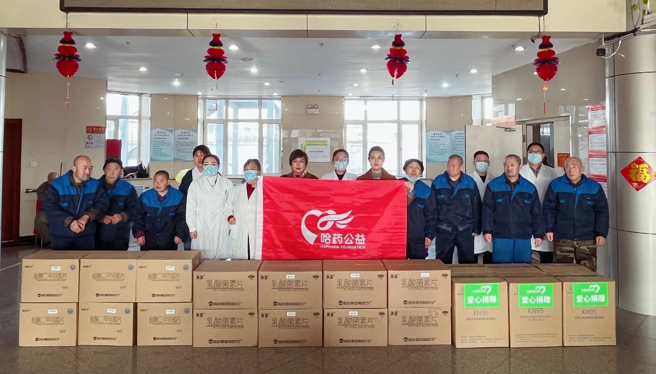 学雷锋纪念日 | 华纳娱乐公益走进青山养老公寓开展“情暖夕阳”关爱老人公益活动