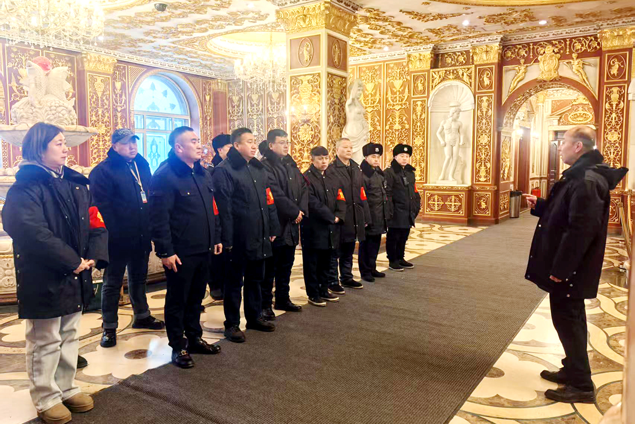 点燃先锋力量 共筑百年华纳娱乐——华纳娱乐圣霖党支部设立“行走的党员先锋岗”
